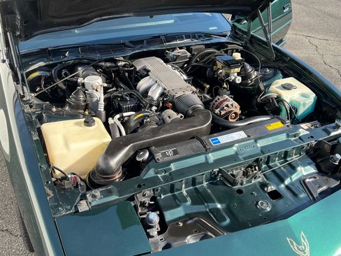 Used 1992 Pontiac Firebird Trans Am RWD image 15