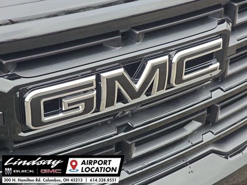 New 2026 GMC Acadia Elevation w/ Black Edition image 32