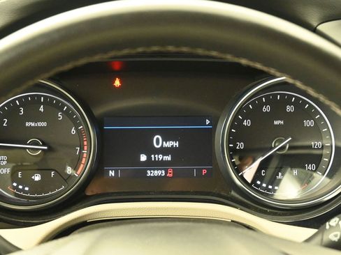 Used 2023 Buick Encore GX Select FWD image 19
