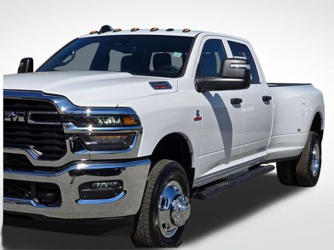 New 2026 RAM 3500 Tradesman AWD/4WD image 42