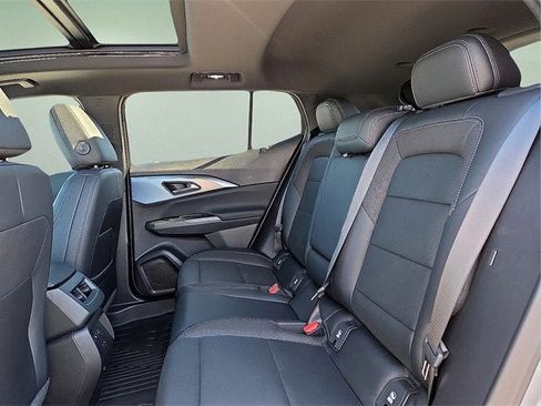 New 2026 Chevrolet Equinox EV LT image 9