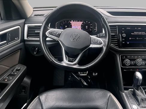 Used 2022 Volkswagen Atlas SEL Premium AWD/4WD image 6