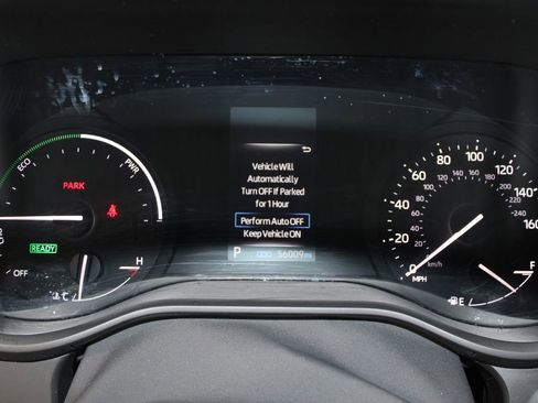 Used 2024 Toyota Sienna XLE image 35