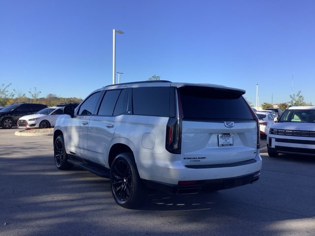 Used 2024 Cadillac Escalade Sport Platinum w/ LPO, ONYX Package AWD/4WD image 7