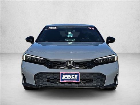 Used 2025 Honda Civic Sport image 2