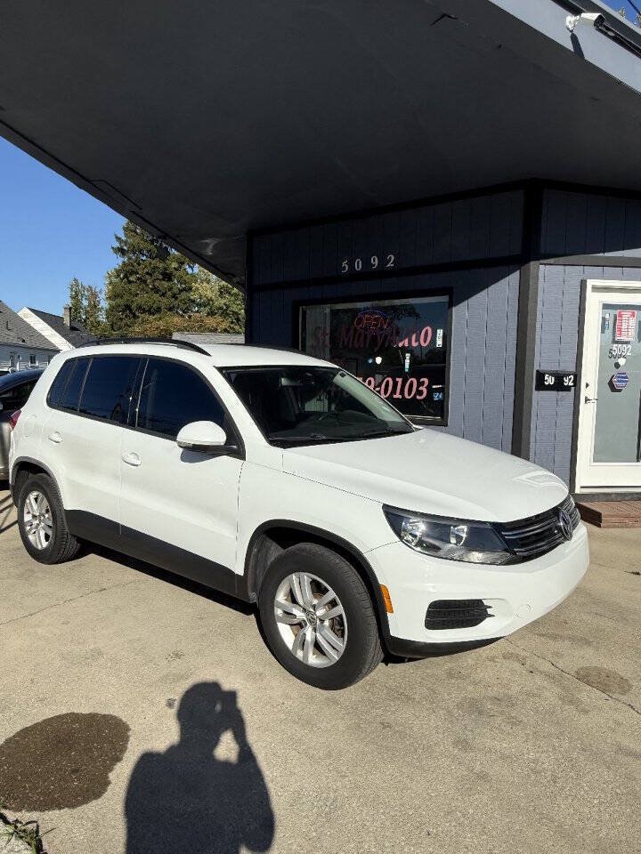 Used 2016 Volkswagen Tiguan S FWD image 1