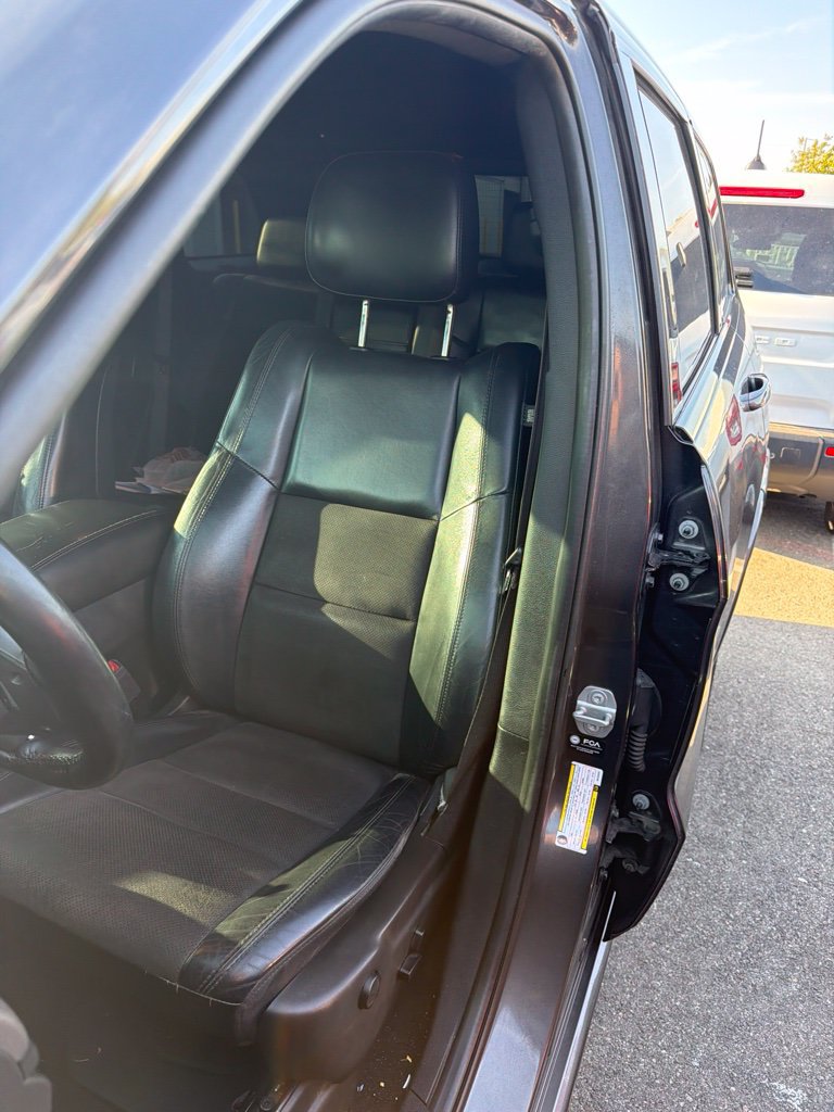 Used 2021 Jeep Grand Cherokee Laredo X RWD image 5