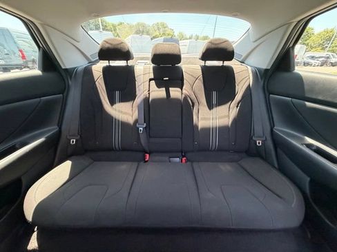 Used 2021 Hyundai Elantra SEL w/ Convenience + Premium Package FWD image 17