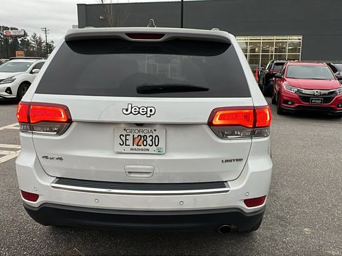 Used 2022 Jeep Grand Cherokee Limited image 9