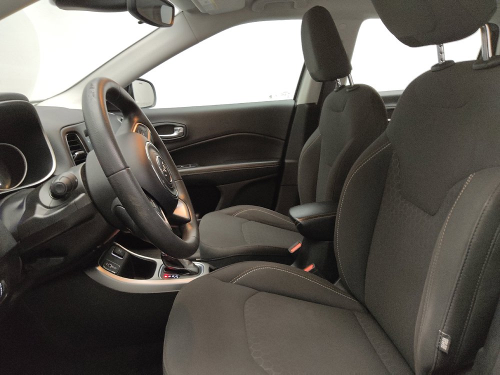 Used 2020 Jeep Compass Sport FWD image 17
