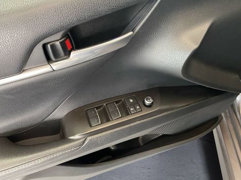 Used 2023 Toyota Camry XSE image 12