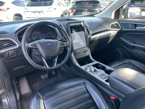 Used 2022 Ford Edge SEL w/ Convenience Package image 28