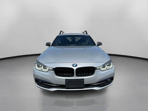 Used 2018 BMW 330i xDrive Sedan AWD/4WD image 4