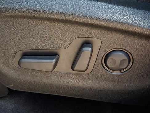Used 2019 Kia Sorento EX AWD/4WD image 27