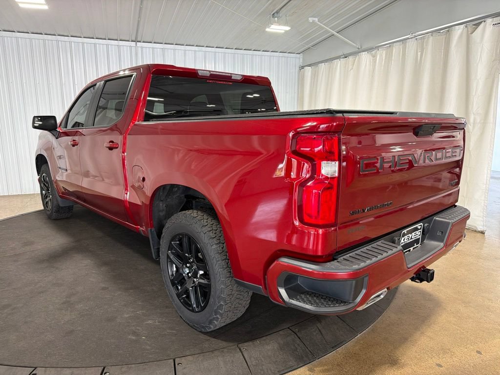 Certified 2021 Chevrolet Silverado 1500 RST w/ LPO, Blackout Package AWD/4WD image 6