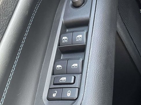 New 2026 Jeep Compass Latitude image 26