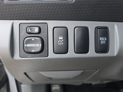 Used 2012 Toyota Tacoma 4x4 Double Cab image 26