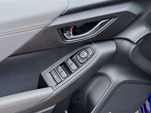 Used 2025 Subaru Crosstrek 2.5i Limited w/ Popular Package #3A image 22