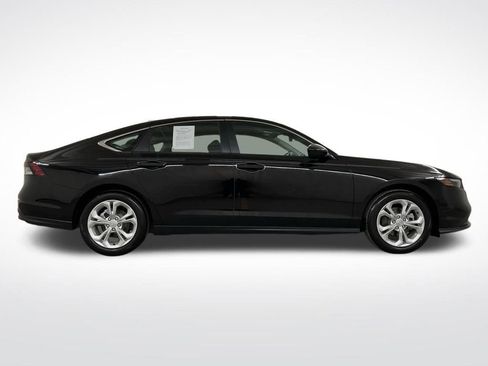 Certified 2025 Honda Accord LX image 30