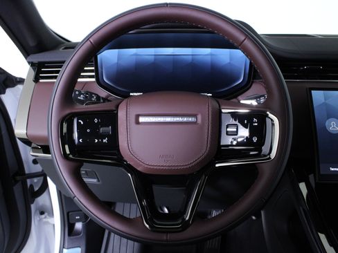 New 2026 Land Rover Range Rover Sport Dynamic SE AWD/4WD image 17