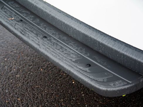 Used 2025 Mercedes-Benz Sprinter 4500 image 18