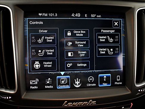 Used 2017 Maserati Levante S image 31