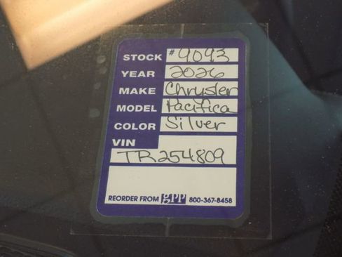 New 2026 Chrysler Pacifica Select image 43