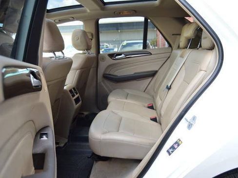 Used 2015 Mercedes-Benz ML 350 4MATIC image 13