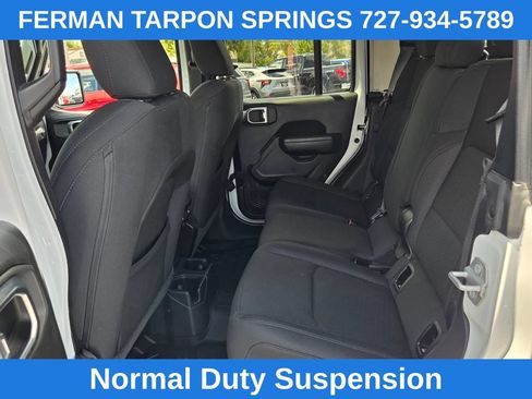 Used 2022 Jeep Gladiator Sport AWD/4WD image 19