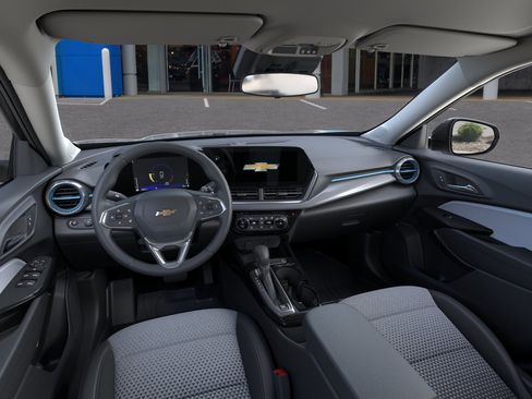 New 2026 Chevrolet Trax LT FWD image 15