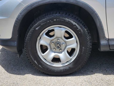 Used 2016 Honda CR-V LX image 9