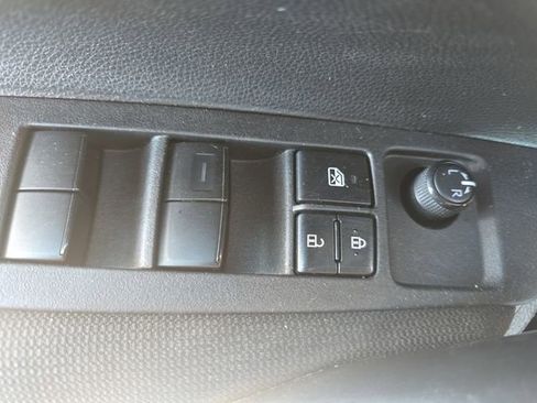 Certified 2022 Toyota Corolla LE image 27