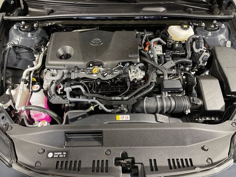 Used 2025 Toyota Camry LE FWD image 9