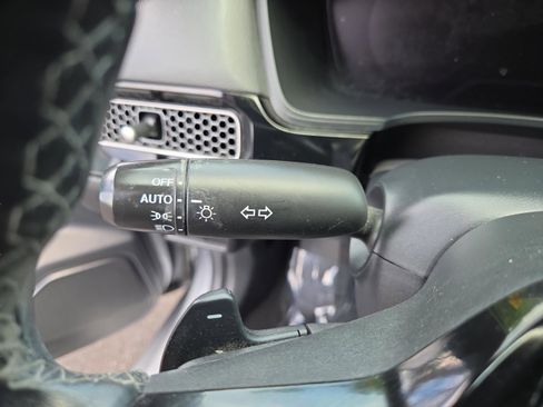 Used 2023 Honda Civic Sport image 8