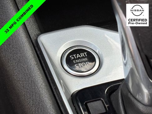 Certified 2025 Nissan Altima 2.5 SV FWD image 22