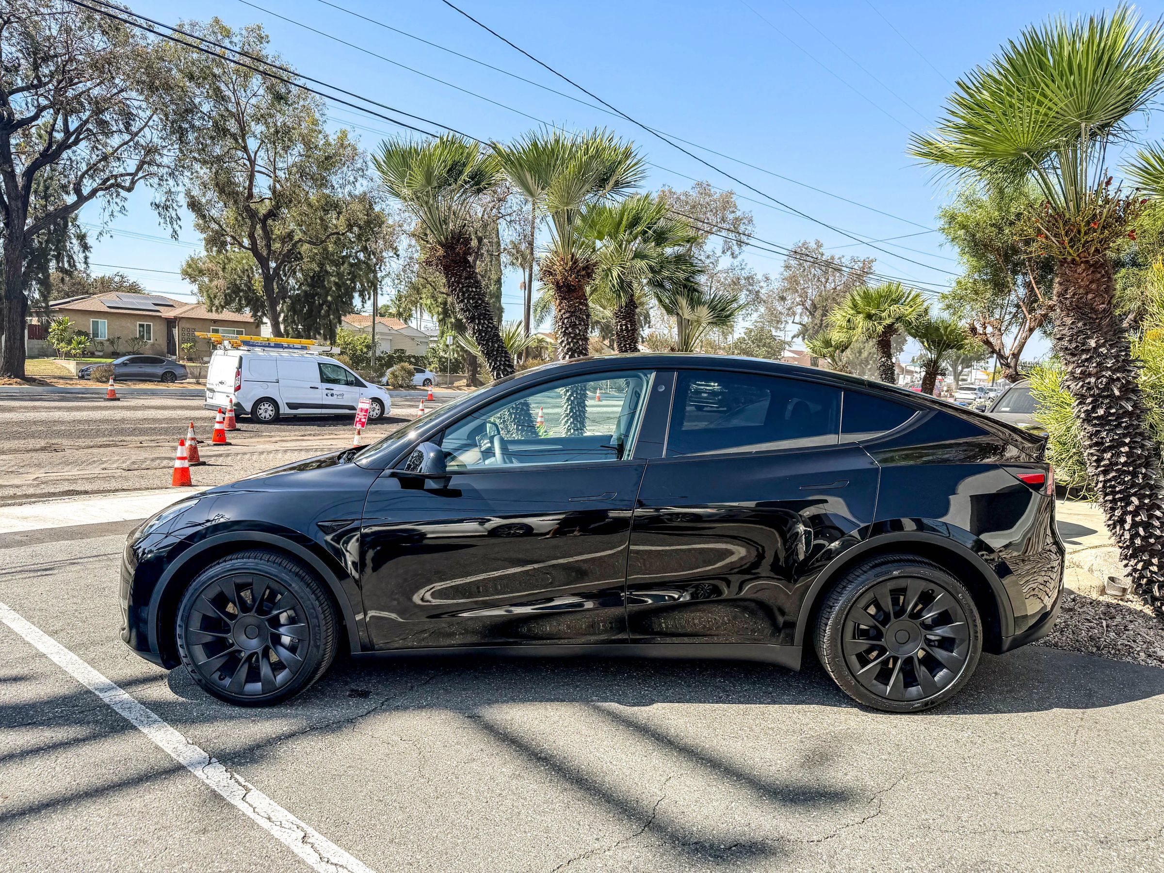 Used 2023 Tesla Model Y Long Range AWD/4WD image 13