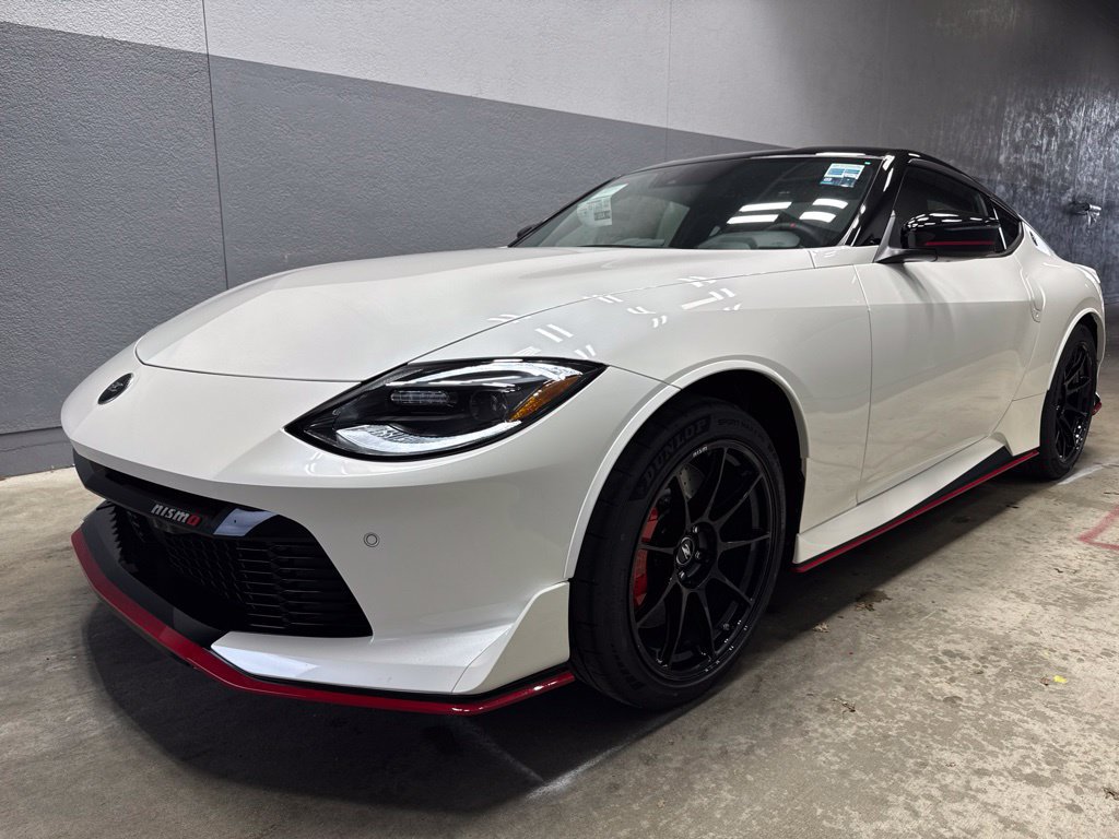 New 2027 Nissan Z NISMO w/ Essentials Package (NISMO) RWD image 4