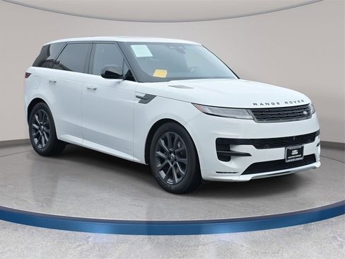 Used 2024 Land Rover Range Rover Sport Dynamic SE image 3