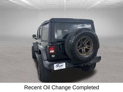 Used 2021 Jeep Wrangler Unlimited Sport w/ Technology Group AWD/4WD image 10