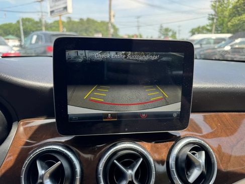 Used 2017 Mercedes-Benz CLA 250 4MATIC image 17