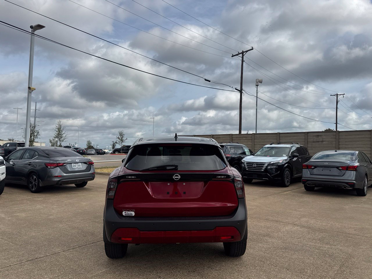 Used 2025 Nissan Kicks SV FWD image 21