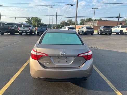 Used 2016 Toyota Corolla LE FWD image 6