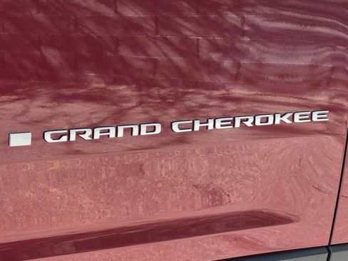 New 2026 Jeep Grand Cherokee Laredo X AWD/4WD image 91