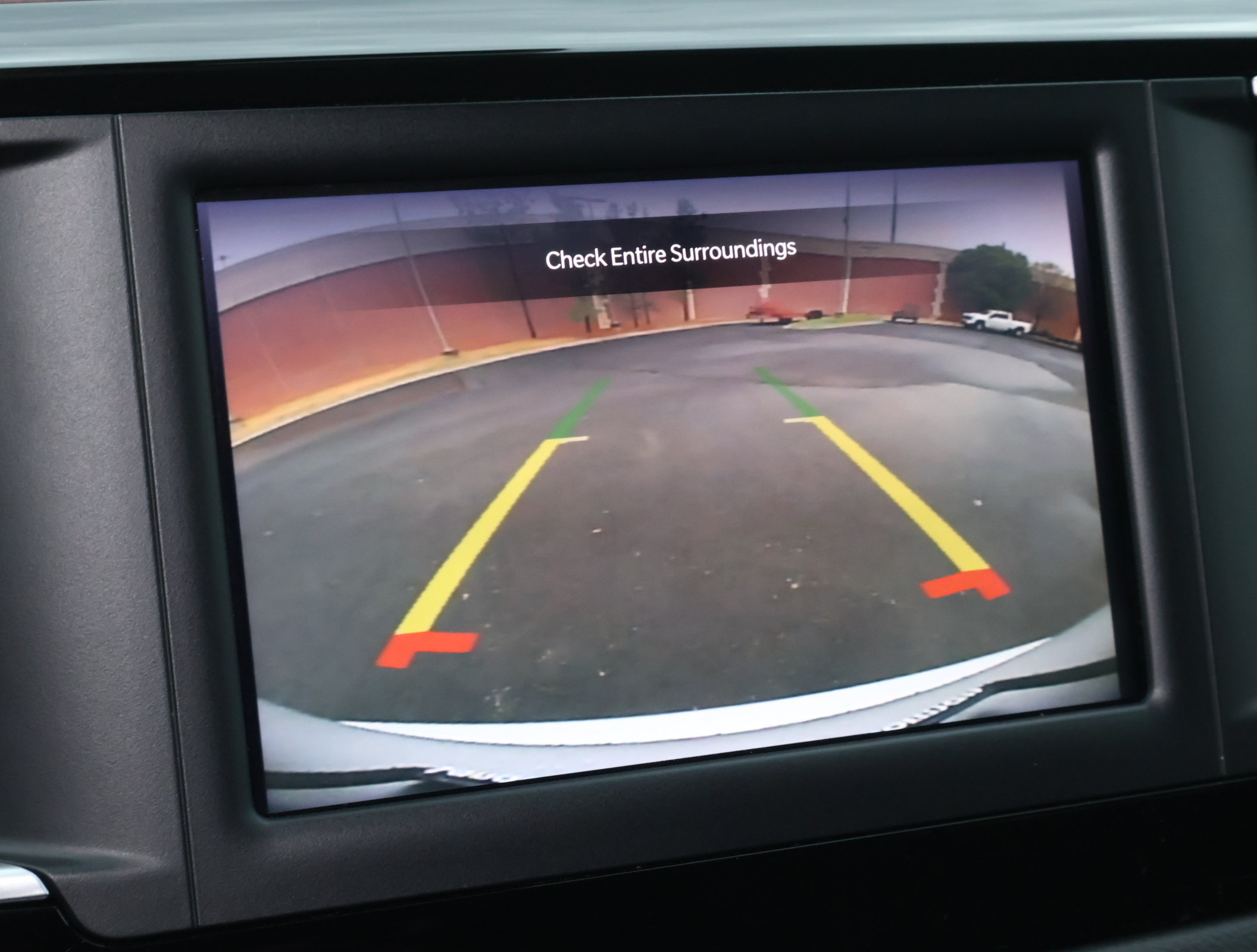 Used 2024 Chrysler Voyager LX FWD image 5
