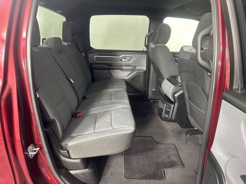 Used 2021 RAM 1500 Big Horn image 10