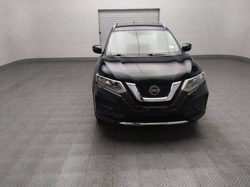 Used 2019 Nissan Rogue SV FWD image 14