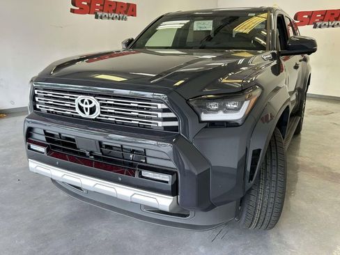 Used 2026 Toyota 4Runner Limited AWD/4WD image 7