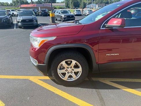 Used 2018 GMC Acadia SLE FWD image 6