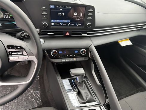 New 2026 Hyundai Elantra Blue image 27