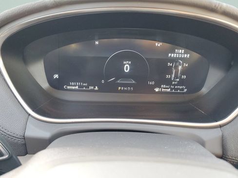 Used 2019 Lincoln Nautilus Reserve w/ Driver Assistance Package FWD image 26